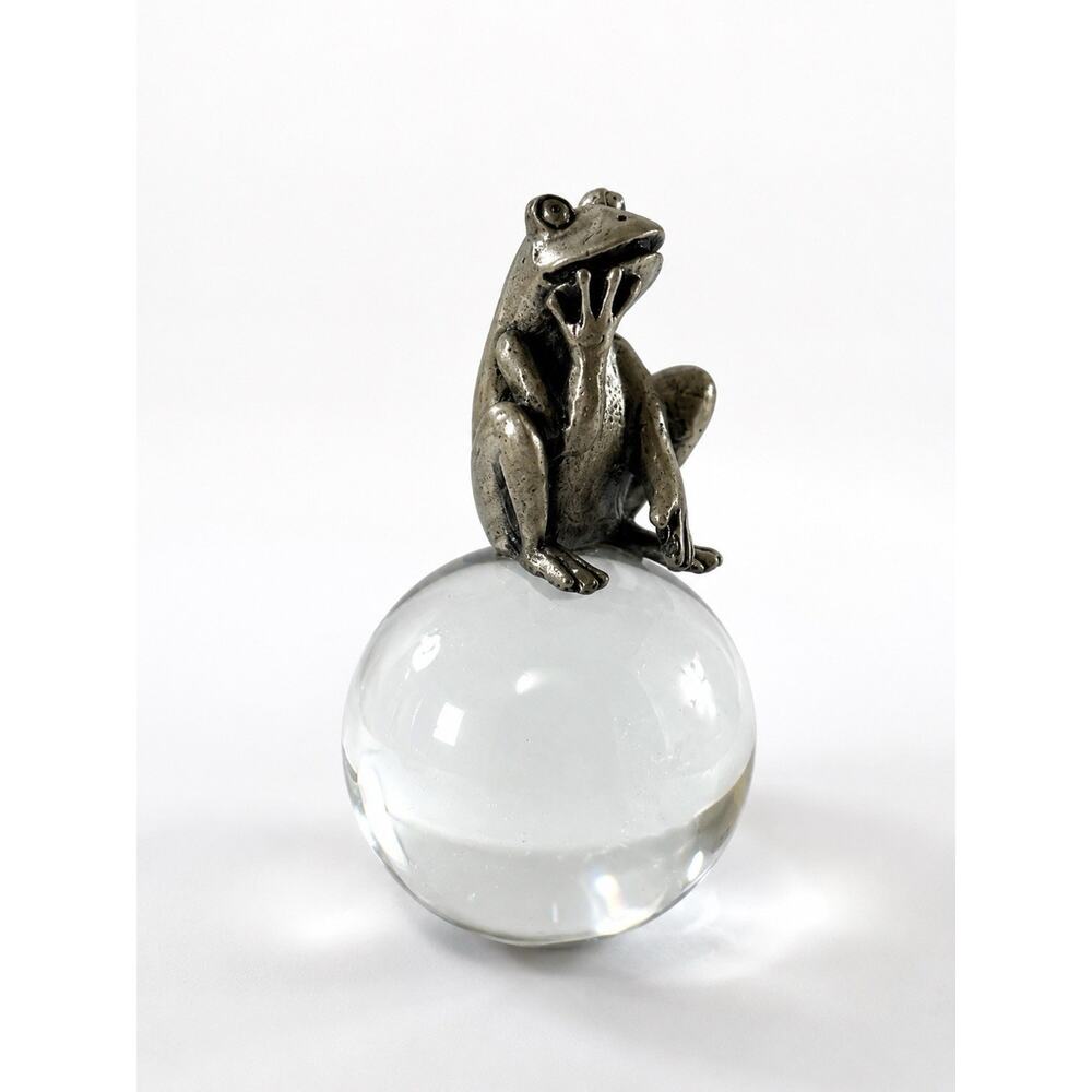 SPI Frog Crystal Ball Paperweight Figurine San Francisco Taiwan 4.5” Glass Orb
